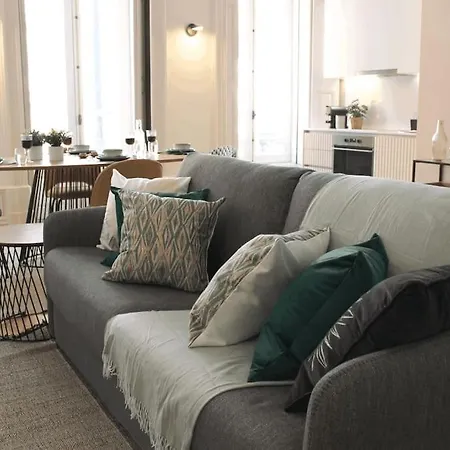 Luxury Unique Apartment