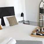 Luxury Unique *